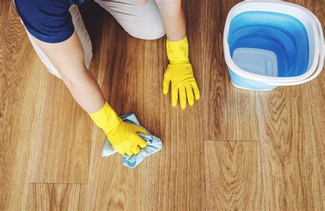 cleaning lifeproof flooring